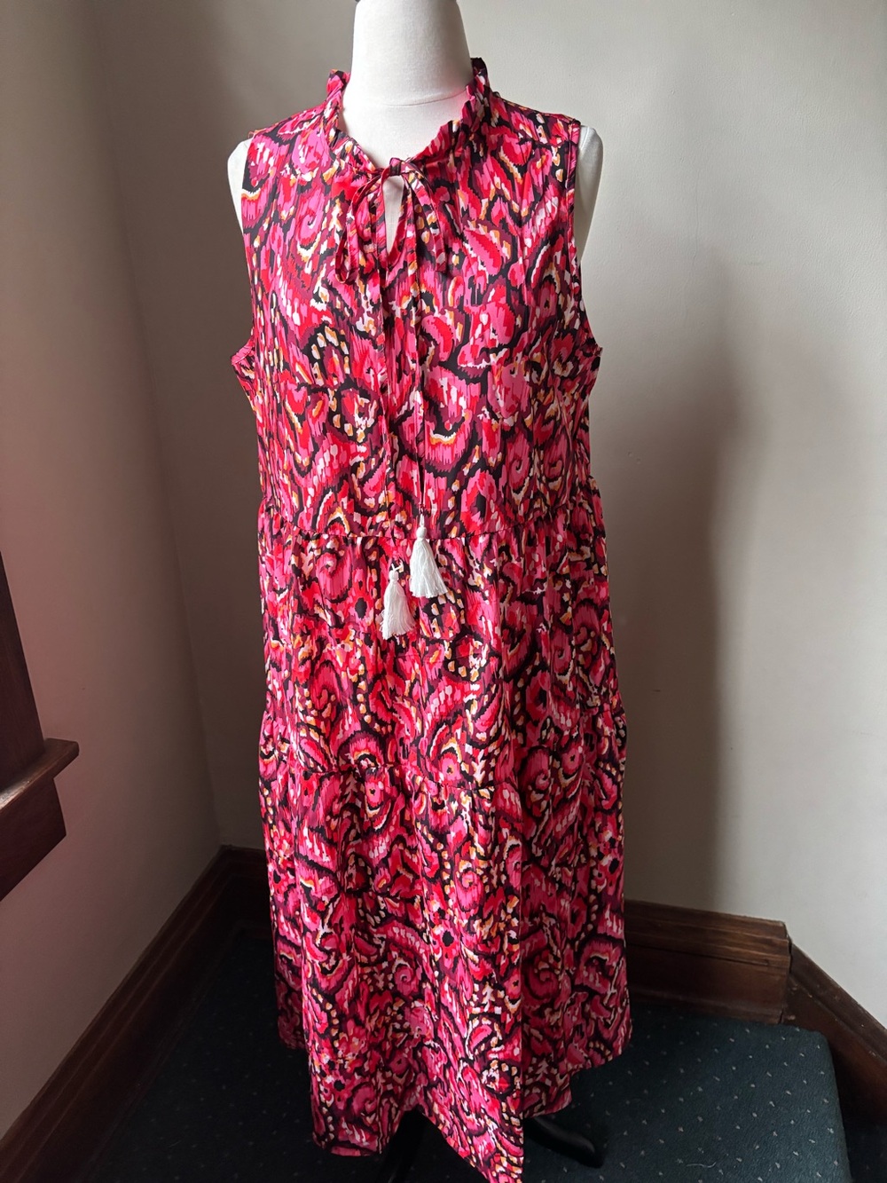 Sleeveless Pink Multi Print Tassel Tie Midi Dress XL.  Great beach wear